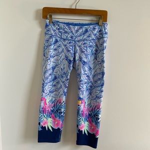 Lilly Pulitzer Capri Yoga Pants Blue Pink Bird